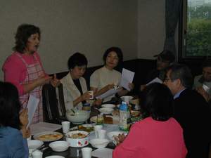 Halina Kumakura opowiada o polskich potrawach (fot.Takayuki Kodera)